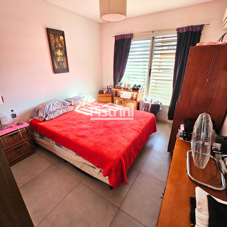 Colon 1889 - 1 dormitorio con cochera