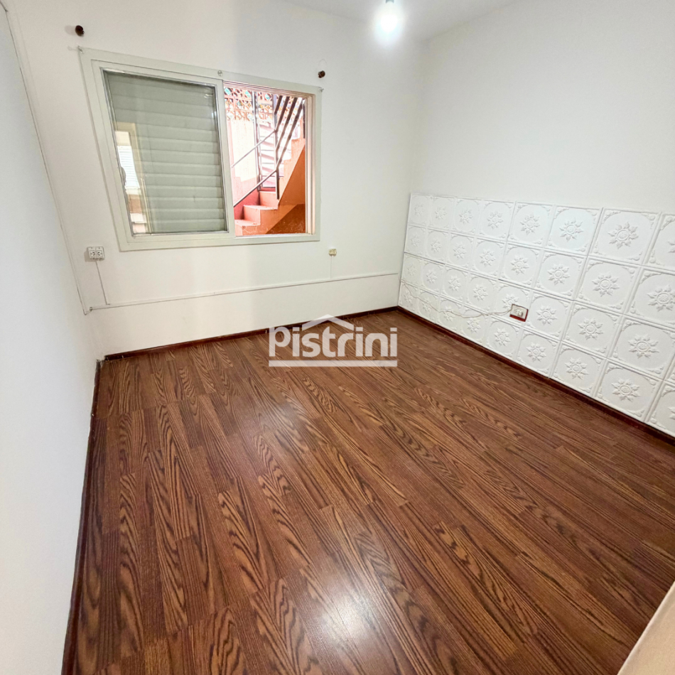 ESTEBAN DE LUCA 1322